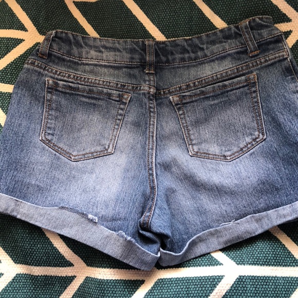 Cherokee vintage shorts - Picture 2 of 3